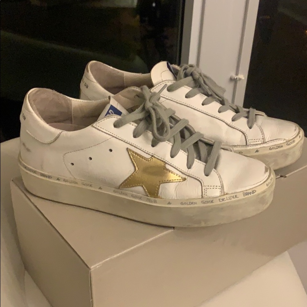 Golden Goose White Leather Sneakers with Gold Star
